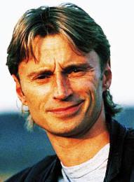 Robert Carlyle